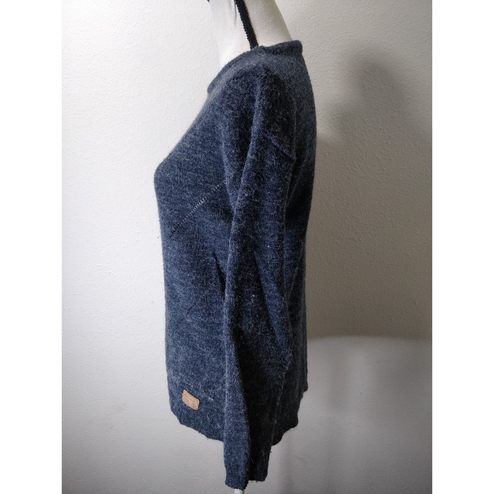 3/$20 ASOS Blend She She Dares Blue Eyelet Fuzzy Knit Pullover Sweater Size XS - Picture 4 of 9